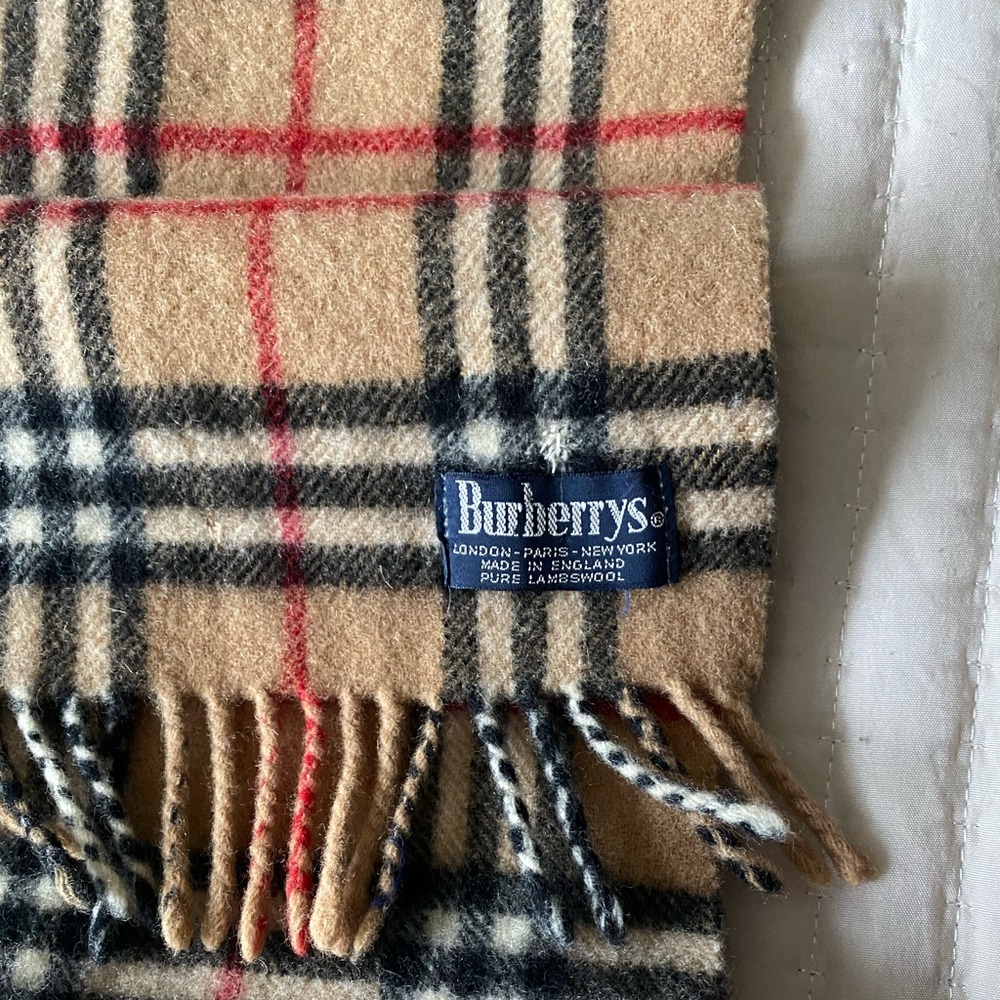 Burberry Lambs Wool Scarf